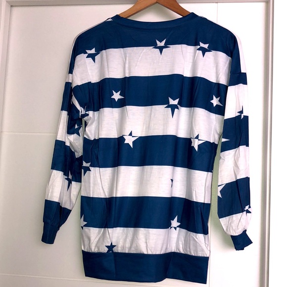LAST ONE‼️Star printed Blue and White Striped Long Sleeve Top - Picture 8 of 8